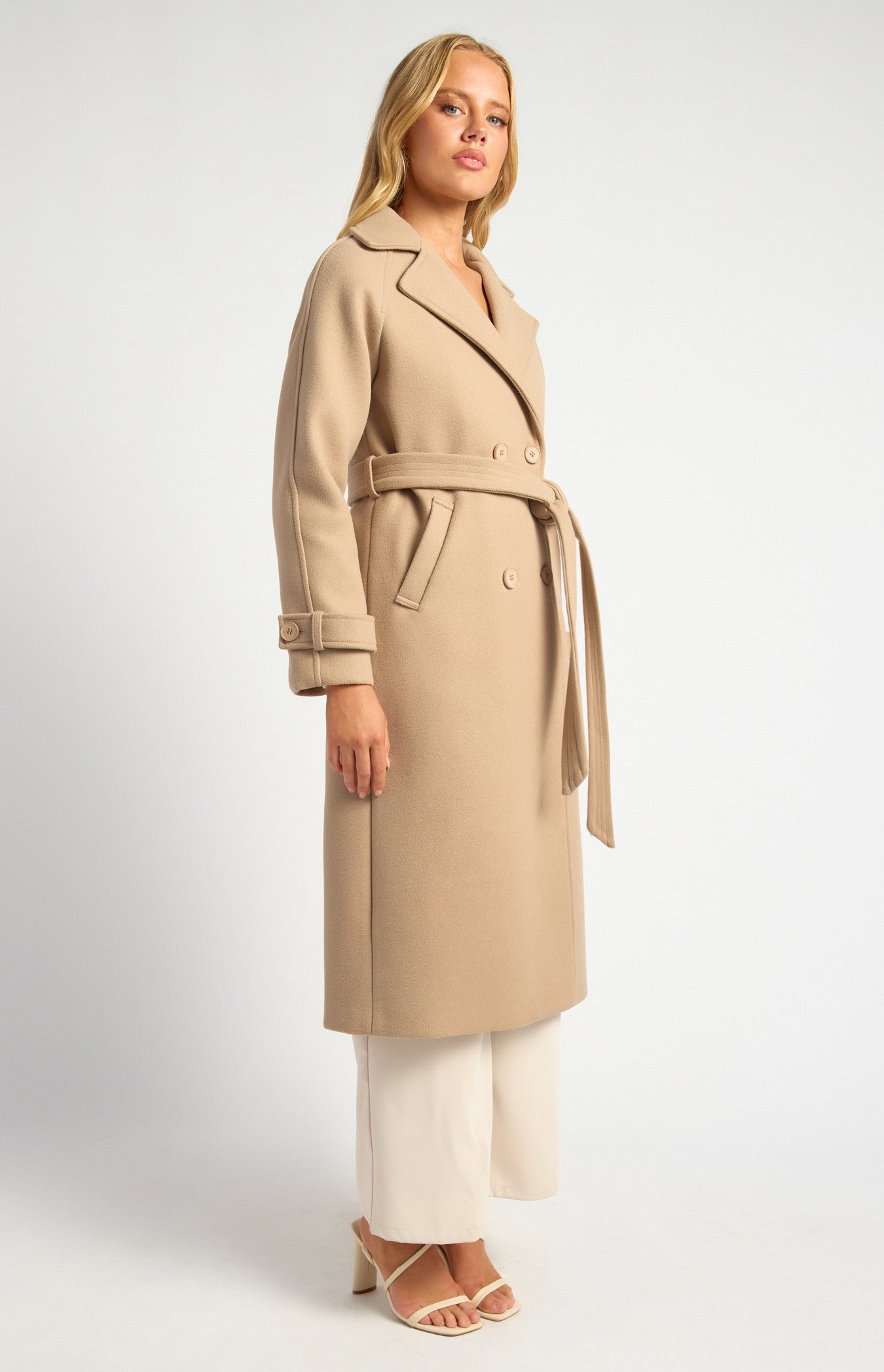 Heavyweight Felt Raglan Sleeve Coat
